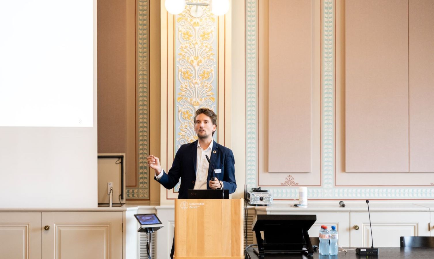 Setting the Stage: Challenges in Transition Finance: Prof. Florian Egli, TUM Technical University of Munich